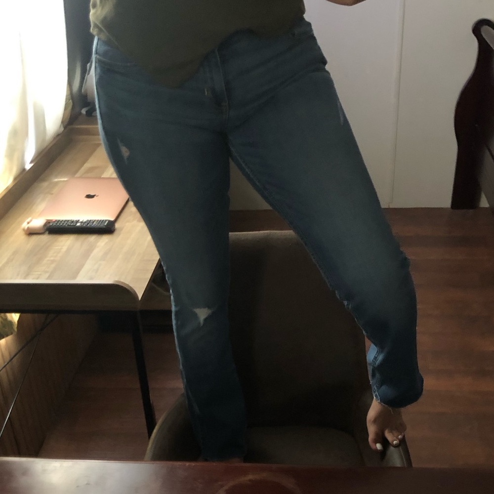 HOLLISTER Boot Cut Distressed Jean - Picture 2 of 9